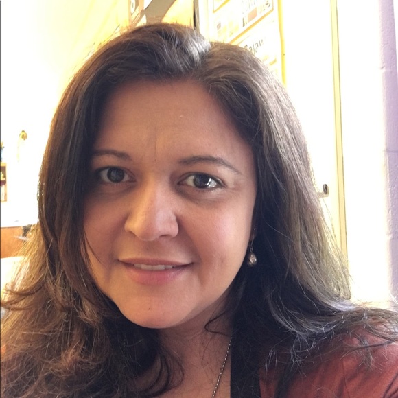 Meet your Posher, Mindy - Picture 1 of 1